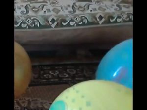 Balloon play popping humping cum