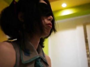 Japanese teen CD blindfold bj swallow