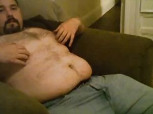 Chubby bear cumming